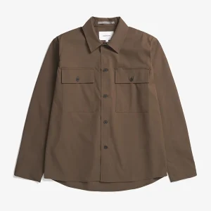 Norse Projects . Hjalmer Solotex Twill Overshirt . Chestnut