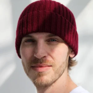 Bonnet de pêcheur en laine d'agneau super-douce Half Dozen (rouge bordeaux)