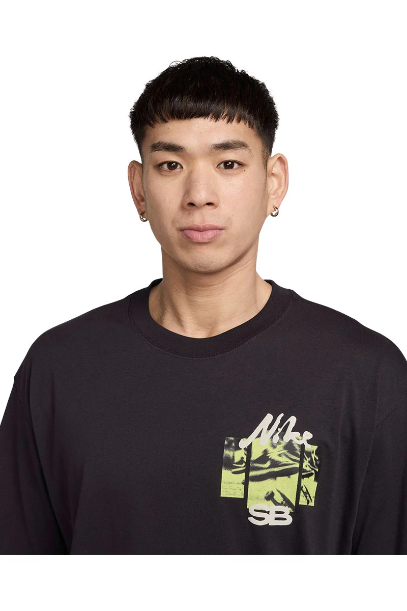NIKE SB MAX90 T-SHIRT Black – Image 4