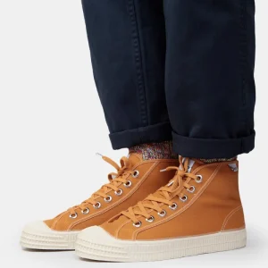 Coutures contrastées Novesta Star Dribble (Seldova/Beige/Ecru)