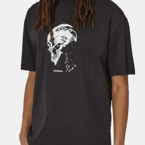 T-shirt ordinaire du Skull Ball Umbro (noir)